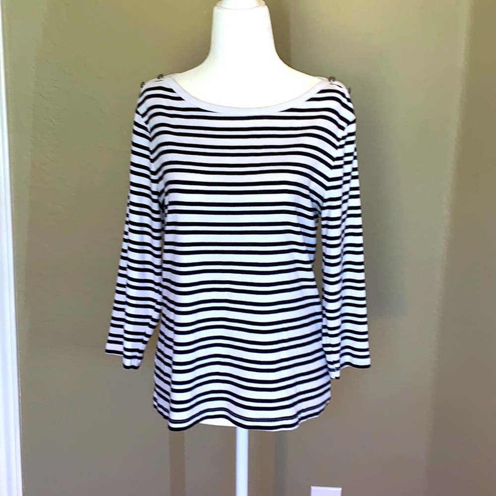 Chico’s Tee size 1